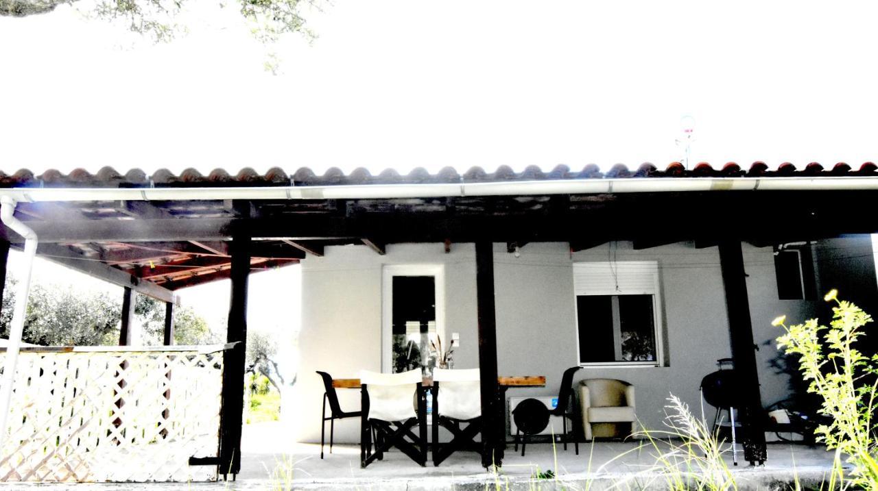 Casa Katina , Villa In Lagana, Agrilia Area Laganász Kültér fotó