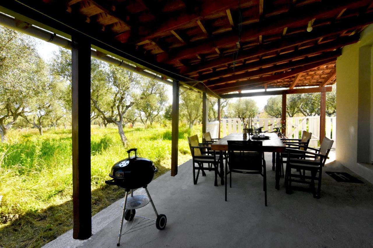 Casa Katina , Villa In Lagana, Agrilia Area Laganász Kültér fotó